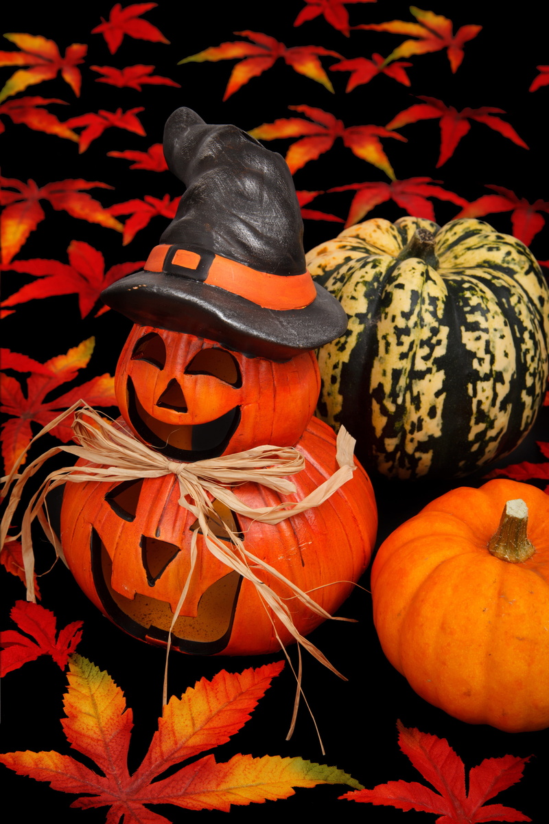 leaf, orange, outdoors, decoration, holiday, celebration, seasonal, decorative, close-up, no people, food and drink, creativity, jack o lantern, halloween