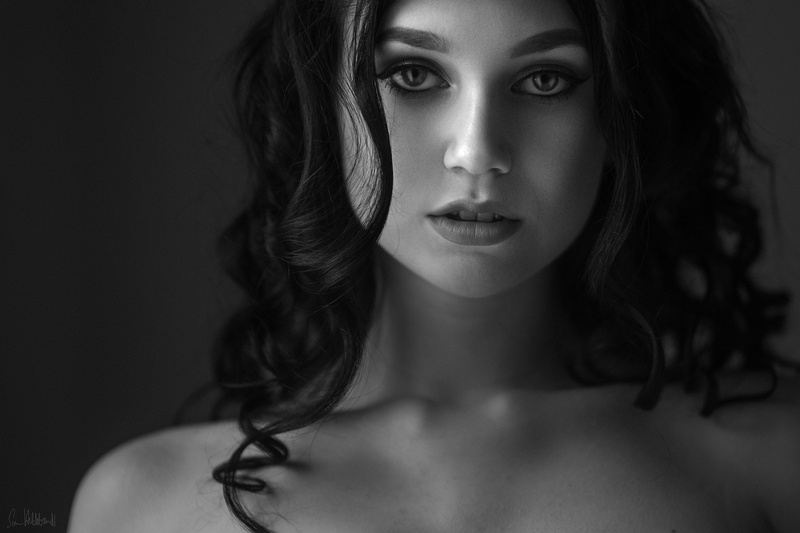 human hair, hair, 1080P, face, 500px, young women, model, front view, indoors, beauty, bare shoulders, young adult, beautiful woman, monochrome, close-up