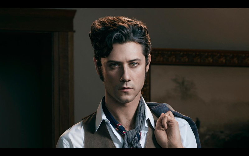 1080P, hair, actor, one person, front view, eliot, looking at camera, portrait, man, headshot, tv series, young men, serious, beautiful people, the magicians