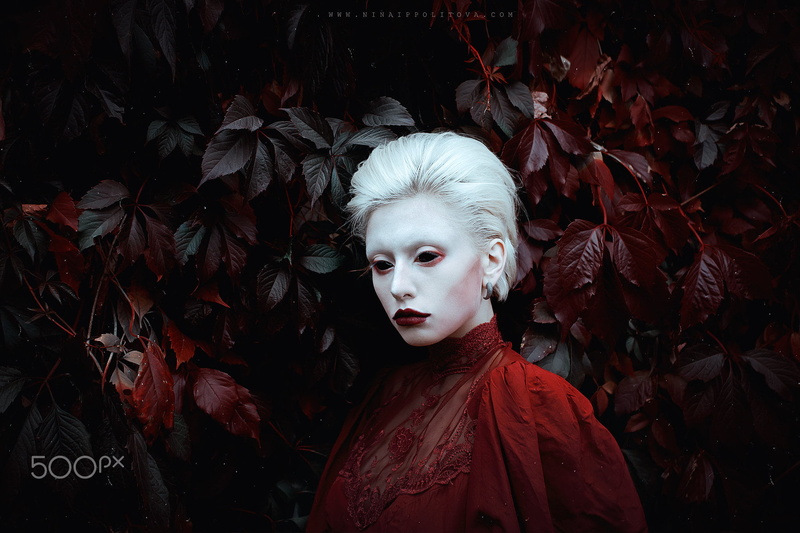 young adult, 500px, red, Shirø Igarashi, dark, front view, 720P, vampires, innocence, headshot, plant part, leaf, looking, leisure activity, outdoors
