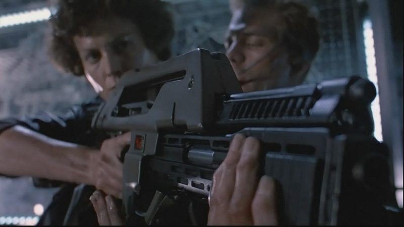 Pulse Rifle, Michael Biehn, Sigourney Weaver, Alien, Aliens (Movie), 720P, Ellen Ripley, James Cameron, Aliens, Sci Fi
