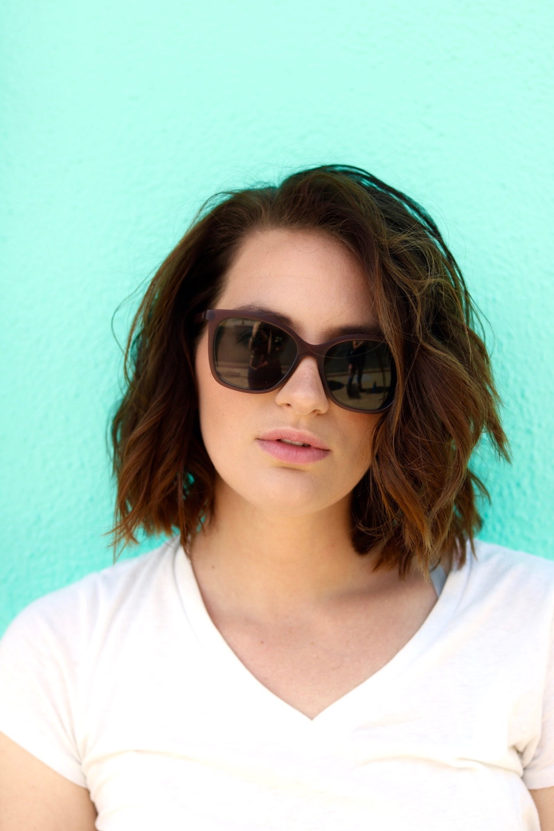 pastel, blue, woman, sunglasses, beauty, 8K, girl, turquoise colored, front view, real people, leisure activity, casual clothing, young women, united states