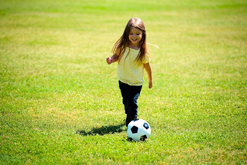 girl, daytime, day, girls, happy kid, plant, playing, team sport, joy, child, play, sport, fun, happy, green color, kid, summer, people, summer fun, one person