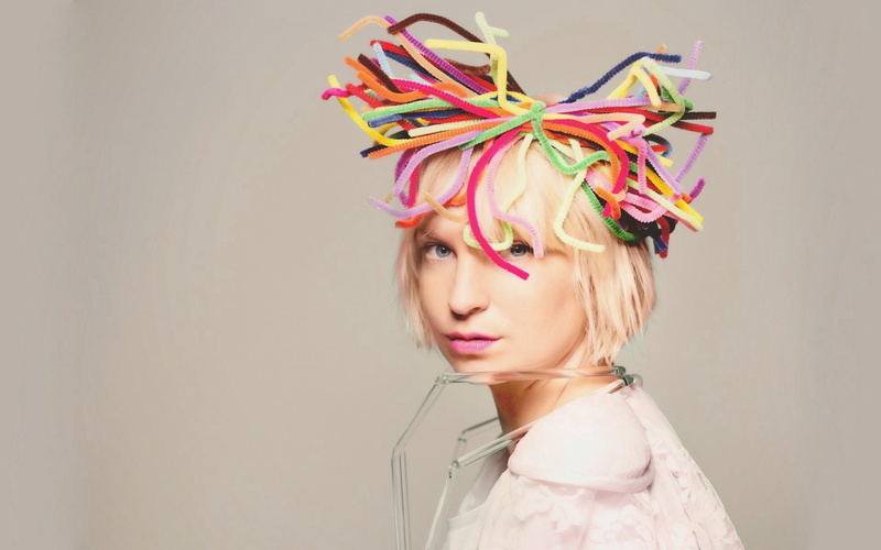 1080P, Singers, Sia