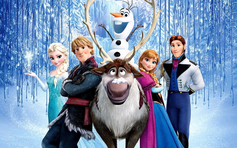 representation, mammal, young women, hollywood, 1080P, 2013, warm clothing, Movies, group of people, adult, standing, females, Hollywood Movies, animal wildlife