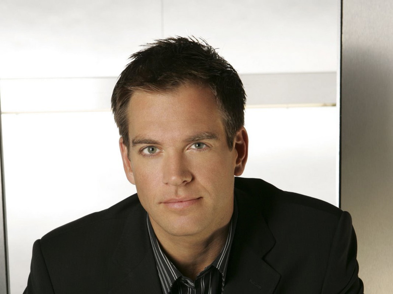 mid adult, front view, shirt, office, human Face, business, male Beauty, actor, looking, success, men, looking At Camera, confidence, gray eyes, young men