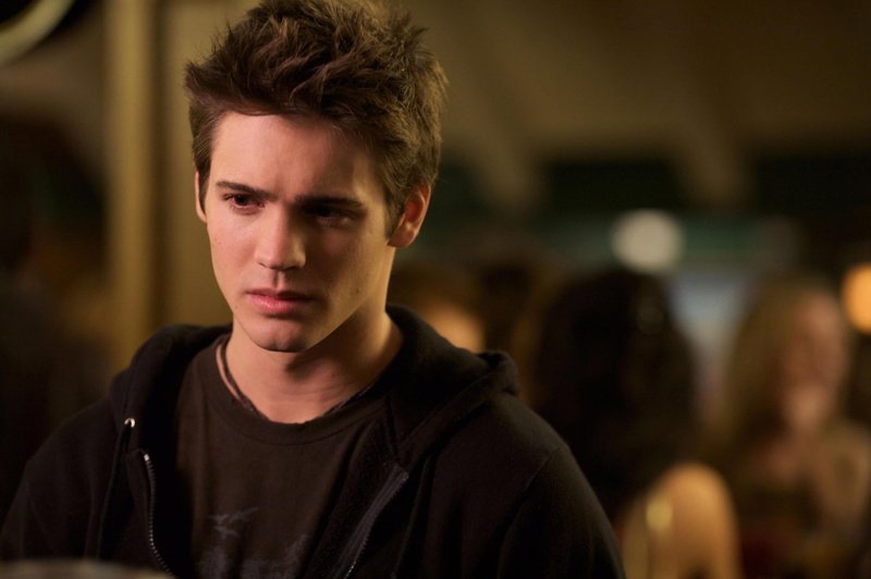 headshot, looking, actor, r, mcqueen, men, hoodie, adolescence, people, steven, hollywood, incidental people, looking at camera, s, adult, young adult