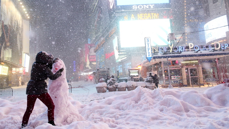 warm clothing, nature, new york city, ice, freezing, standing, cold temperature, women, built structure, full length, celebration, winter storm, street