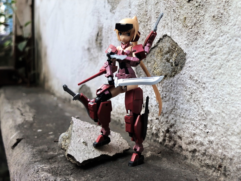 series, action, architecture, plastic, character, figurine, standing, full length, frame, rock, toy, kotobukiya, women, jin-rai, clothing, solid, lifestyles