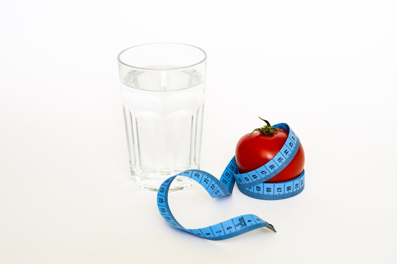 beside, drink, healthy Lifestyle, copy space, refreshment, no people, fit, freshness, exercising, medical, overweight, still life, lose, drinking, healthy