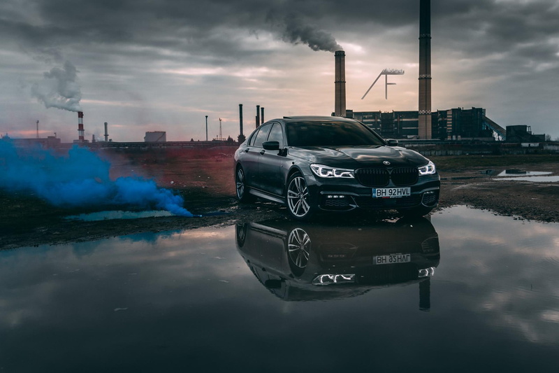 motor vehicle, BMW Seria 7 G12, sky, pollution, water, BMW Seria 7 G12 GajuKYD, reflection, building exterior, car, architecture, transportation, air pollution