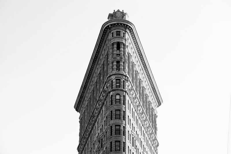 building, travel, 5K, nature, city, travel destinations, landmark, architecture, tall - high, place of worship, clear sky, skyscraper, manhattan, religion