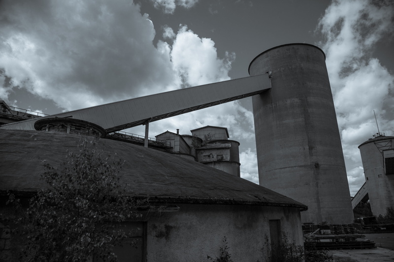 grunge, air pollution, gas, old, nature, building, bridge - man made structure, manufacturing, derelict, corrosion, rusty, air, urban, Black And White