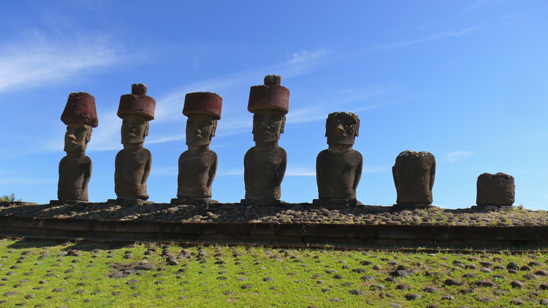 low angle view, 1080P, ancient civilization, landscape, architecture, built structure, day, ancient, outdoors, four, holders, travel destinations, tourism