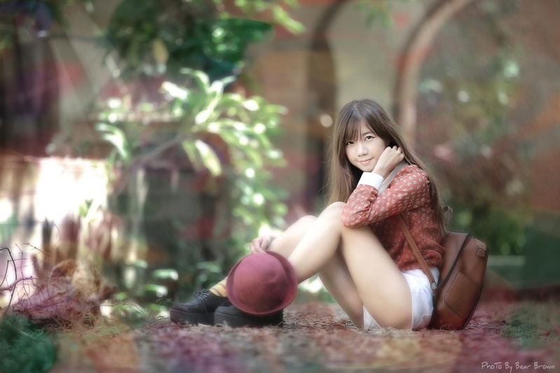 brunette, Asian, millinery, 1080P, legs, looking away, women outdoors, sitting