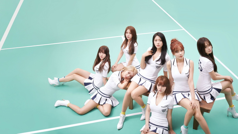 beauty, people, women, lifestyles, group of people, exercising, holding, 2K, friendship, clothing, beautiful woman, AOA, adult, young women, togetherness