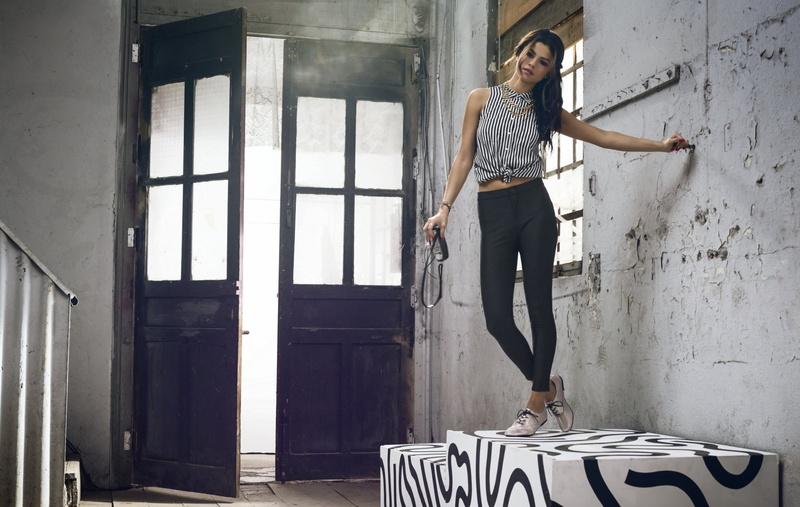 celebrity, standing, 1080P, Selena Gomez, women
