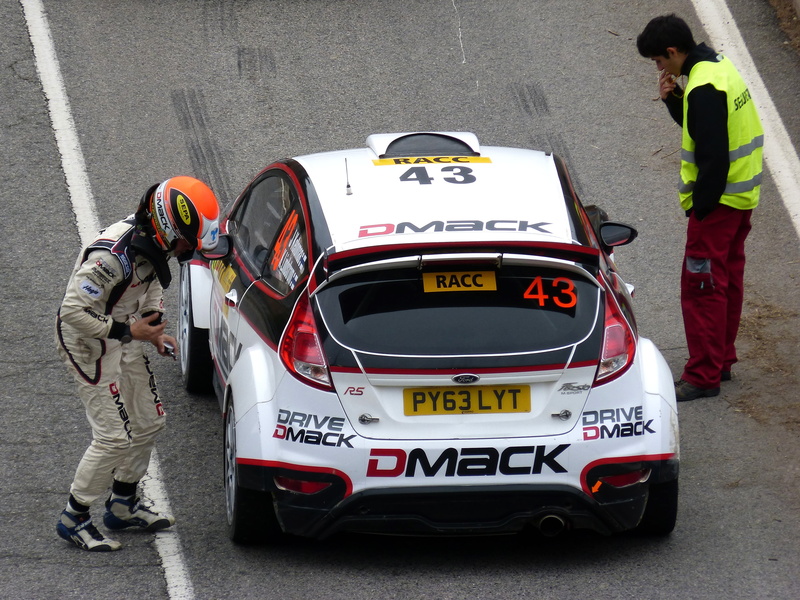 paramedic, motor Racing Track, vehicle, accidents and disasters, full length, group of people, automobile, ford, engine, 4K, city, protection, government
