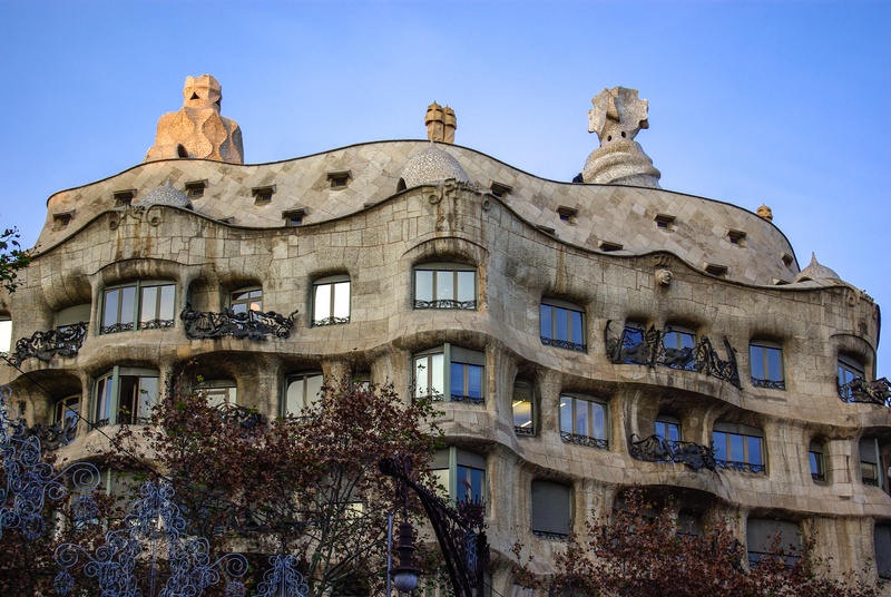 old, low angle view, day, tree, casa mila, the past, no people, nature, gaudi, built structure, barcelona, gray, 4K, architecture, concrete, window, outdoors