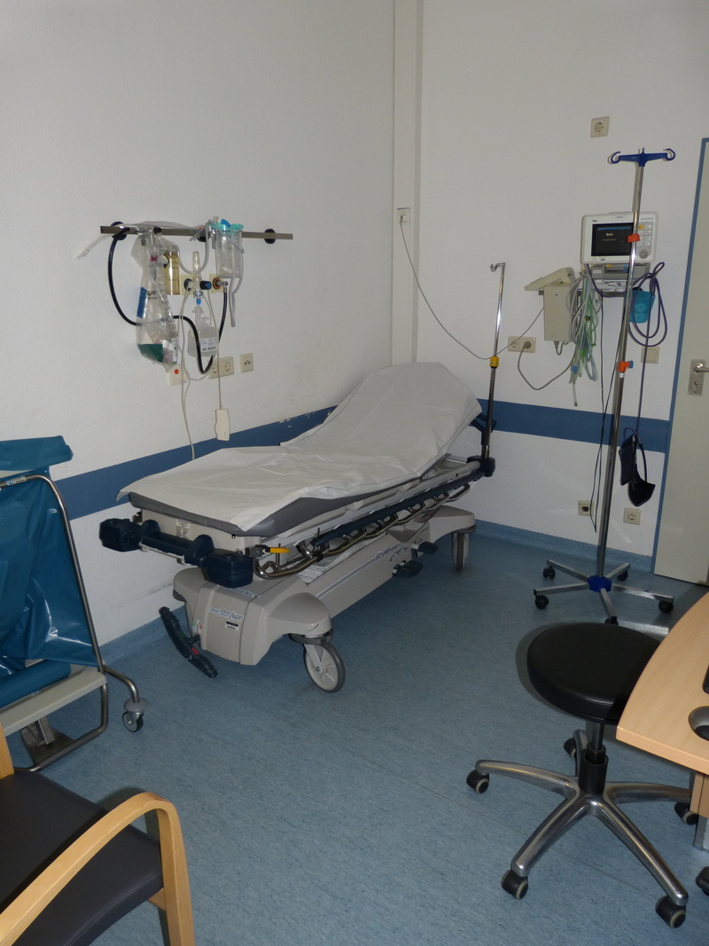 hospital ward, patient, no people, bed, surgery, technology, operating room, absence, disease, medical, healthcare and medicine, illuminated, surgical equipment