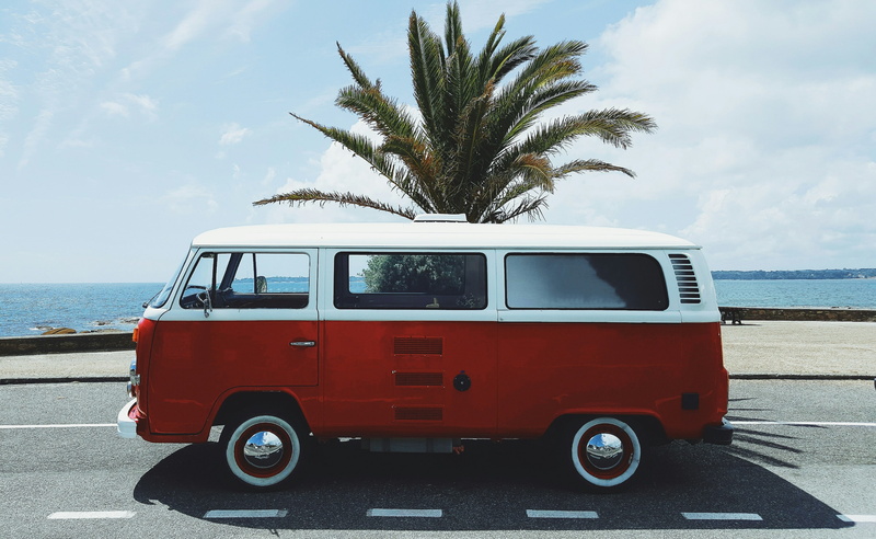 red, 2K, beach, palm trees, Concarneau, France, vw bus, white