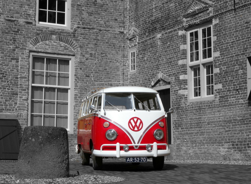 city, architecture, land vehicle, t, white, van, day, Classic Cars, holland, Motors, motor vehicle, 1080P, motion, outdoors, building exterior, transportation