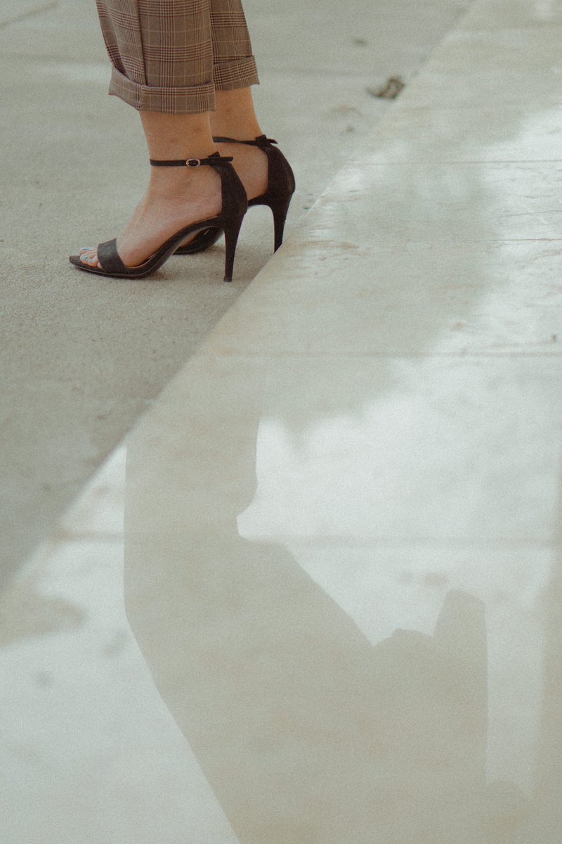 heel, real people, black, human, apparel, high heel, tiled floor, boot, tub, rug, flooring, foot, portrait, open, leisure activity, day, sandals, clothing