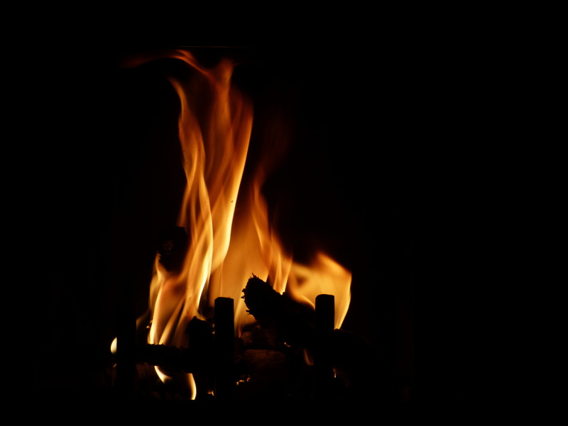 night, close-up, dark, photography, light, bonfire, red, fire - Natural Phenomenon, motion, Warmth, low, nature, Fireplace, Fire, 4K, indoors, flame, yellow