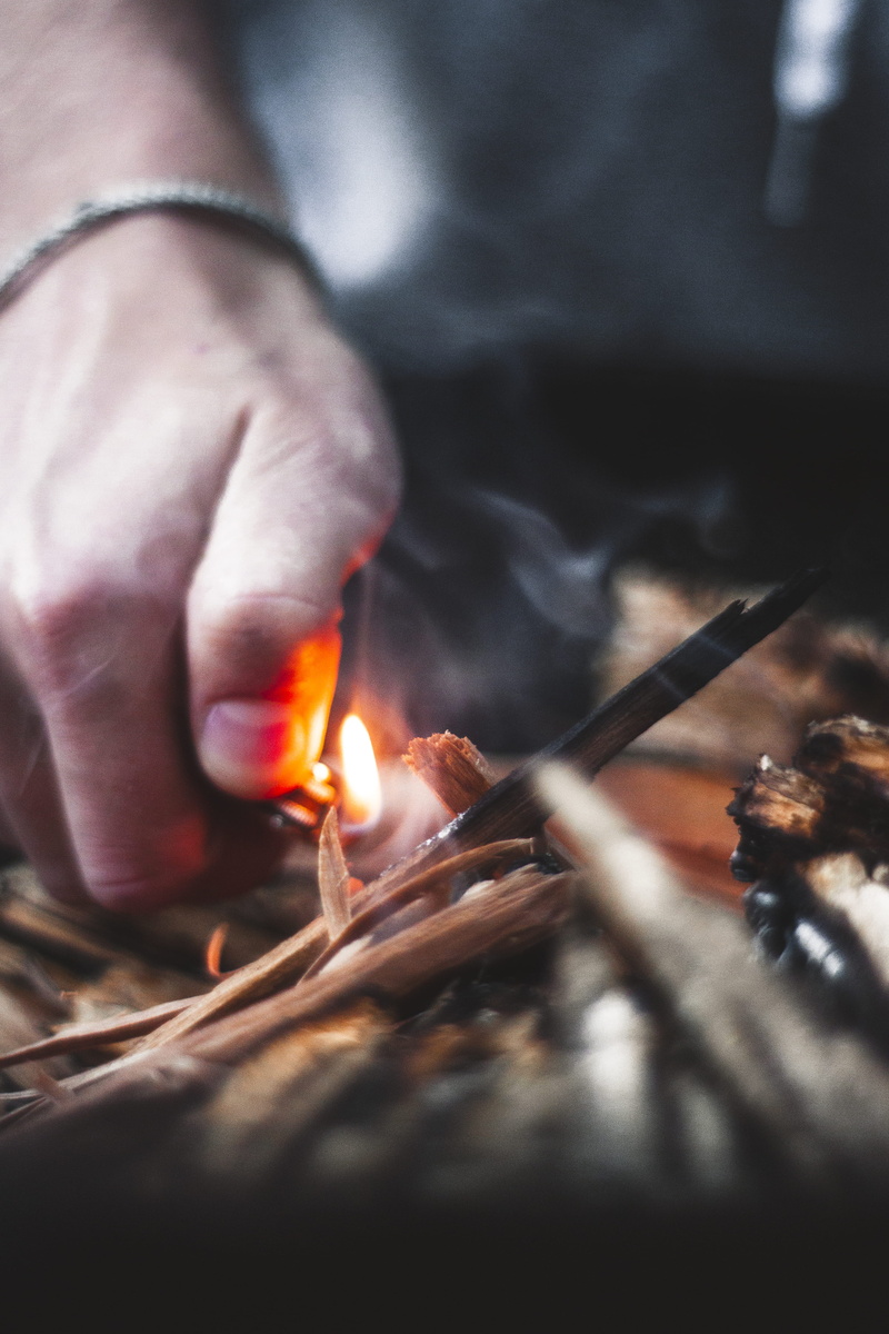 holding, human hand, finger, real people, selective focus, campfire, bonfire, bbq, burning, hand, men, blurred motion, heat - temperature, person, glowing