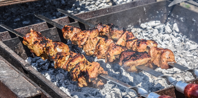 preparing food, wellbeing, food and drink, steak, three, white meat, bbq, barbeque, temptation, heat - temperature, no people, burning, preparation, healthy eating