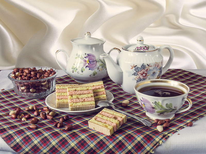 baked, drink, Cookies, dessert, tea cup, cup, refreshment, ceramic, crockery, dairy product, sweet food, two, white, Still Life, afternoon tea, red, Tea Set