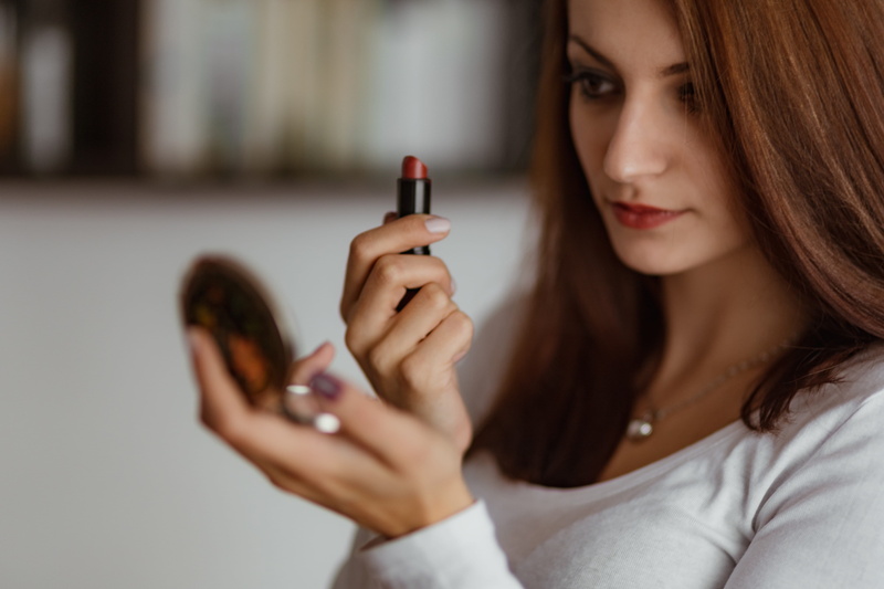 woman, looking, hairstyle, portrait, contemplation, young, morning, make-up, hair, body care and beauty, beautiful, women, glamour, makeup, morning routine