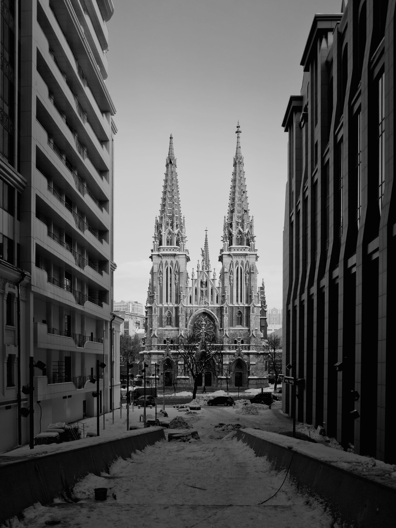 nature, administration, religion, urban, towers, grey, the past, belief, travel destinations, cathedral, travel, group, 2K, outdoors, mansion, day, sky