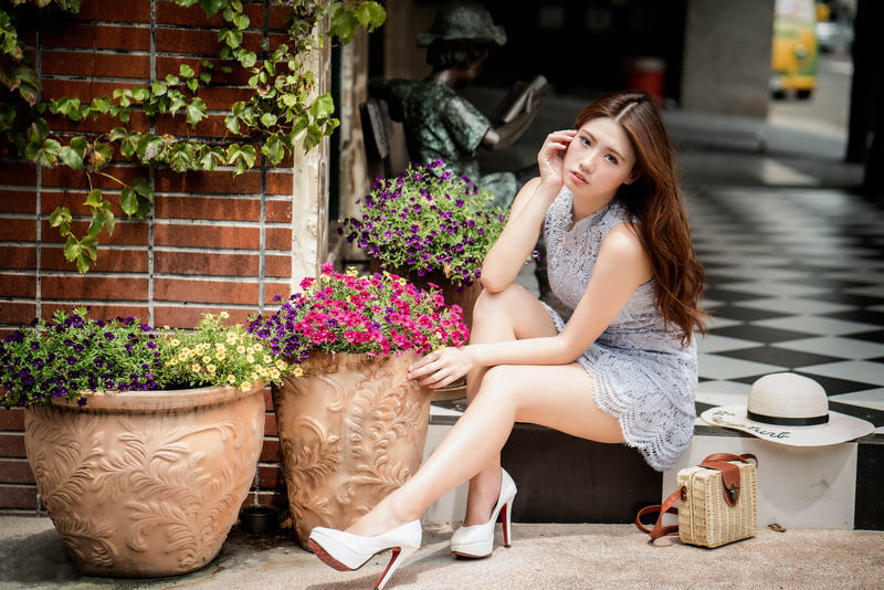 4K, bricks, Asian, flowers, white high heels, flowerpot, bag, straw hat, model, brunette, chess floor, column, women, long hair, sitting