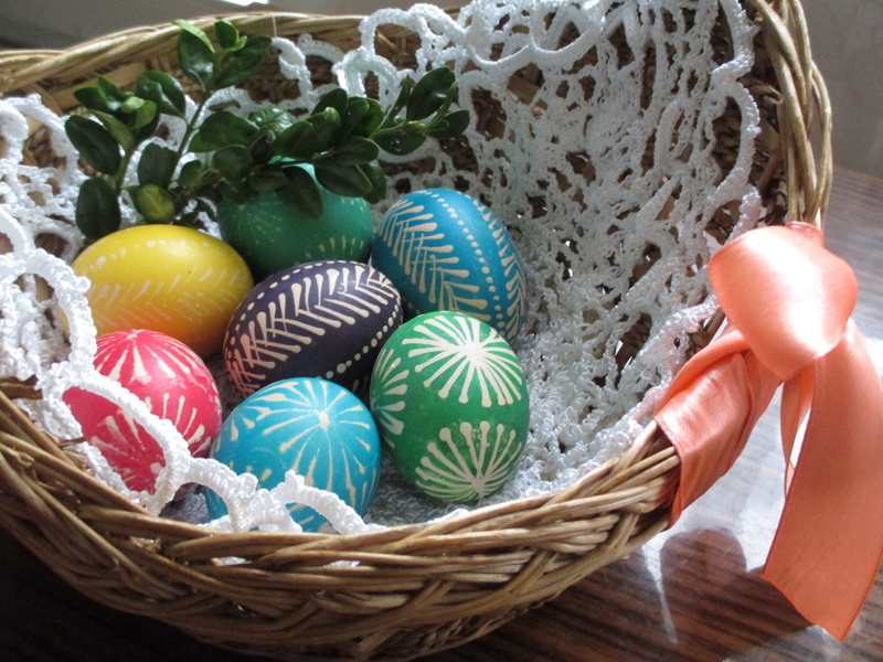 boxwood, spring, the tradition of, hand, indoors, temptation, ornament, holidays, colorful, eggs, basket, easter symbol, food, food and drink, celebration