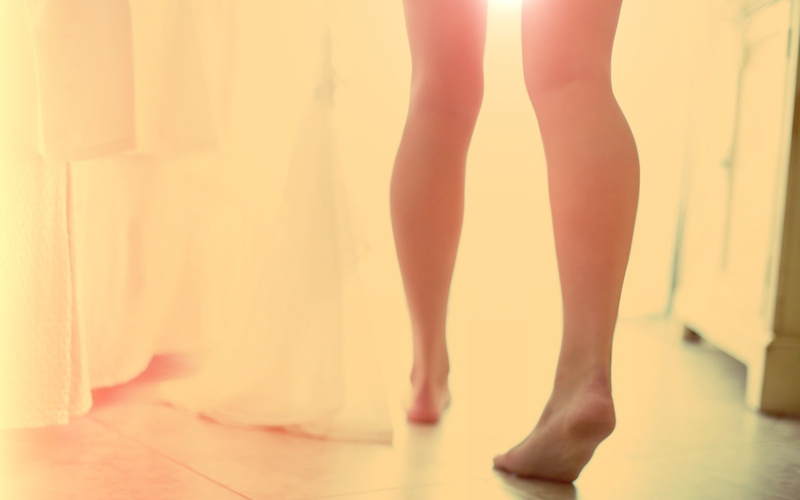 limb, adult, model, human leg, one person, fashion, women, real people, human foot, s, flooring, feet, barefoot, person, low section, tiptoe, human limb