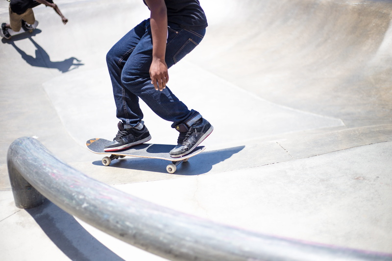 energy, gray, person, young, fun, boarding, casual clothing, skating, day, street, daytime, jeans, skateboarder, motion, lifestyle, skater, human leg, man