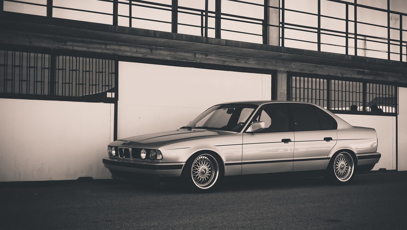 Classic, wheel, transportation, mode of transportation, BMW, garage, black And White, retro styled, exhibition, front View, day, city, mode of Transport