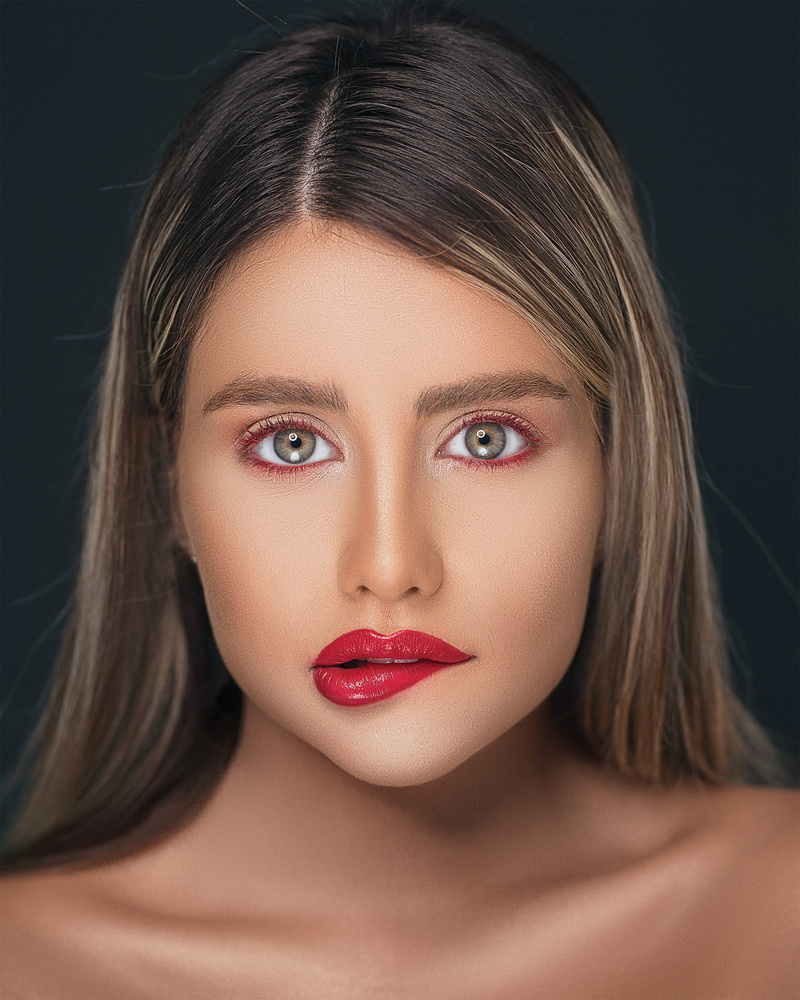 young adult, young women, lipstick, adult, 2K, studio shot, hairstyle, hair, indoors, women, headshot, lip, front view, make-up, portrait, close-up, looking at camera