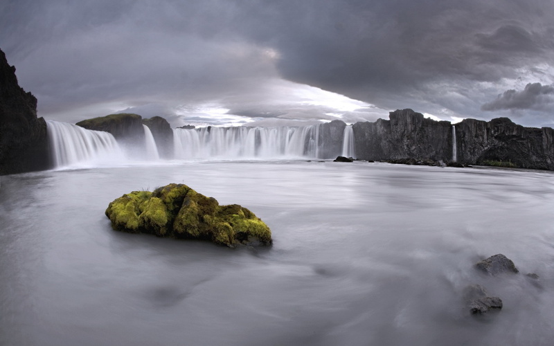 moss, timelapse, nature, hd, colorsplash, waterfall, iceland, 2K, storm, stone, rock, clouds