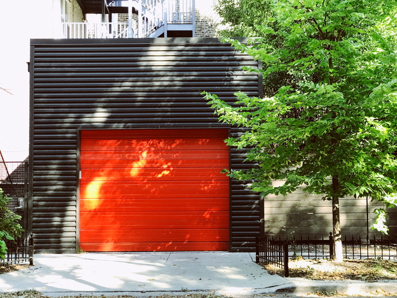 architecture, sunlight, building, red, entrance, home, city, driveway, housing, nature, no people, sign, house, chicago, outdoors, fence, green, 1960 n howe st