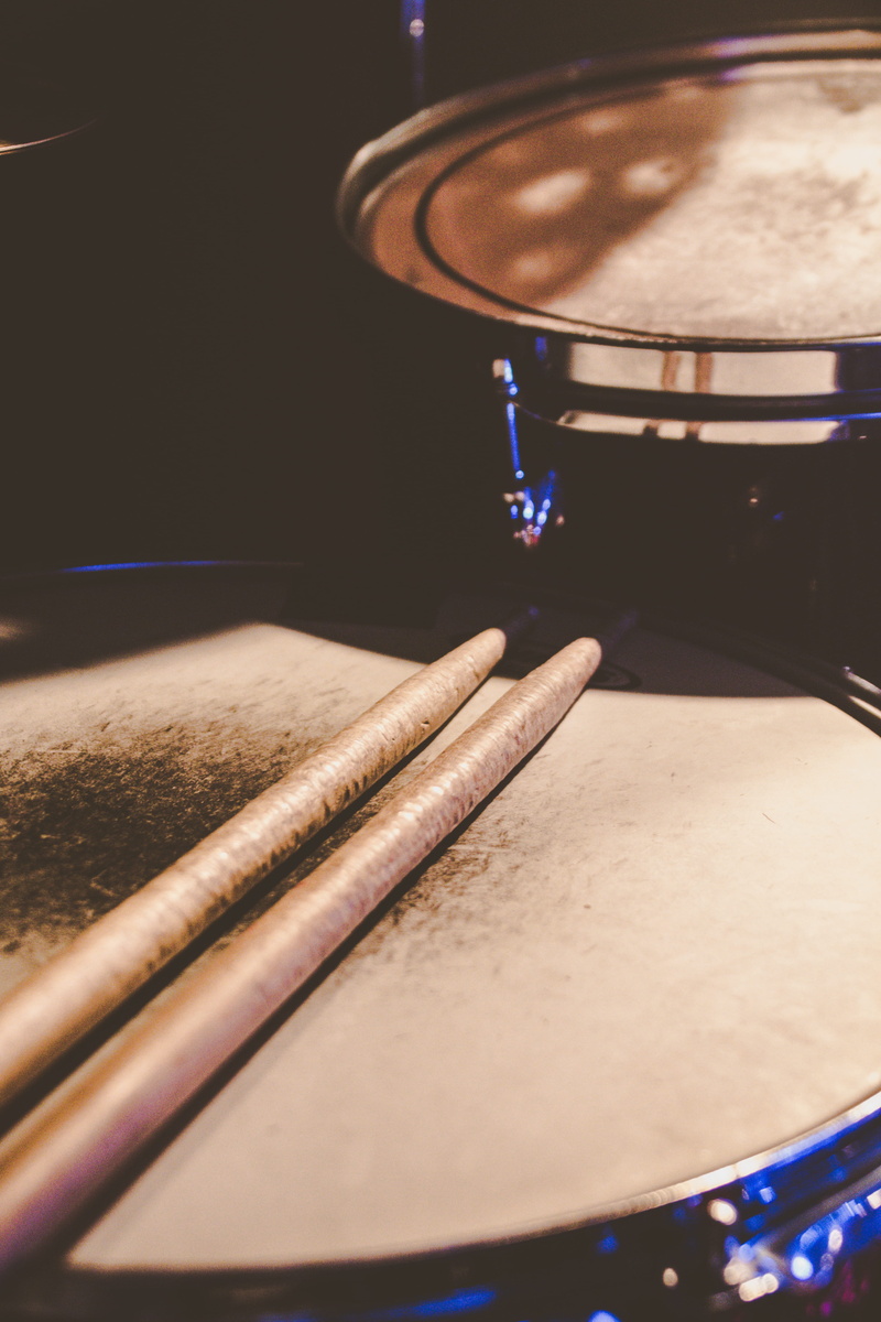 hand, close-up, playing, music, skill, 5K, sticks, performance, indoors, human hand, selective focus, one person, wood - material, drumstick