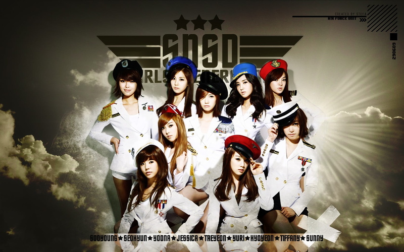 real people, musician, Asian, young men, K-pop, model, looking at camera, women, young women, SNSD, casual clothing, lifestyles, portrait, smiling, young adult