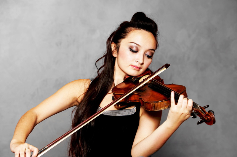 artist, professional, one person, portrait, playing, solo violinist, young adult, musician, stringed, hair, hairstyle, women, black, violin, young women