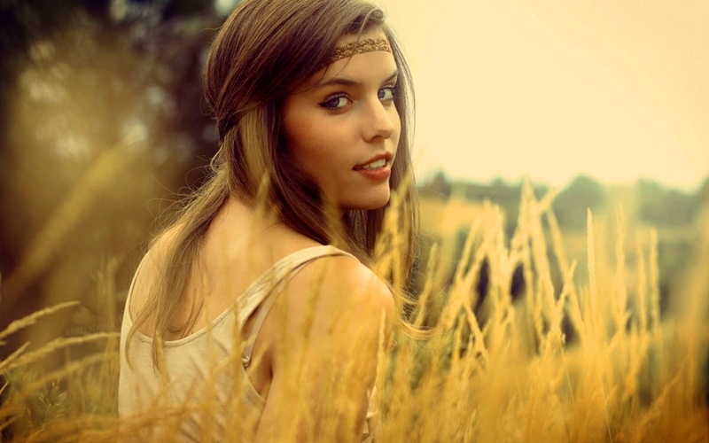 head band, 1080P, brunette, women, field
