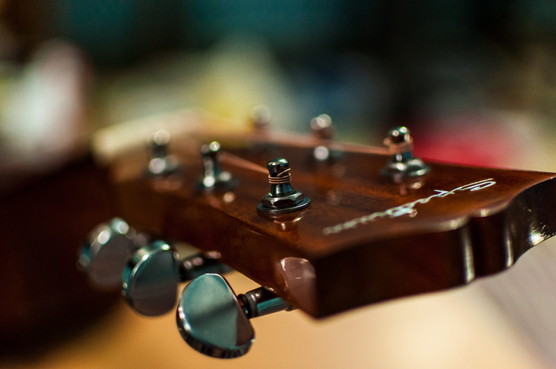 guitar, close-up, indoors, focus on foreground, leisure games, electric guitar, macro, 4K, musical equipment, small group of objects, musical instrument string