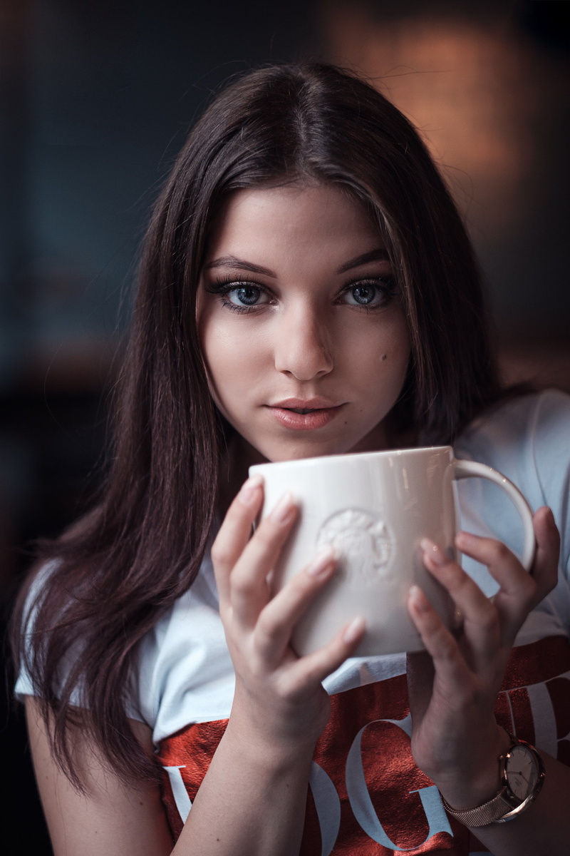adult, women, refreshment, glass, cup, hot drink, moles, dark hair, coffee cup, drink, holding, dark, long hair, Mug, 1080P, portrait, model, hairstyle