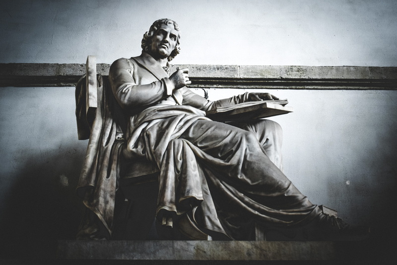 sculpture, adult, chair, leisure activity, marble, giuseppe parini, day, casual clothing, men, full length, poet, seat, lifestyles, sitting, relaxation