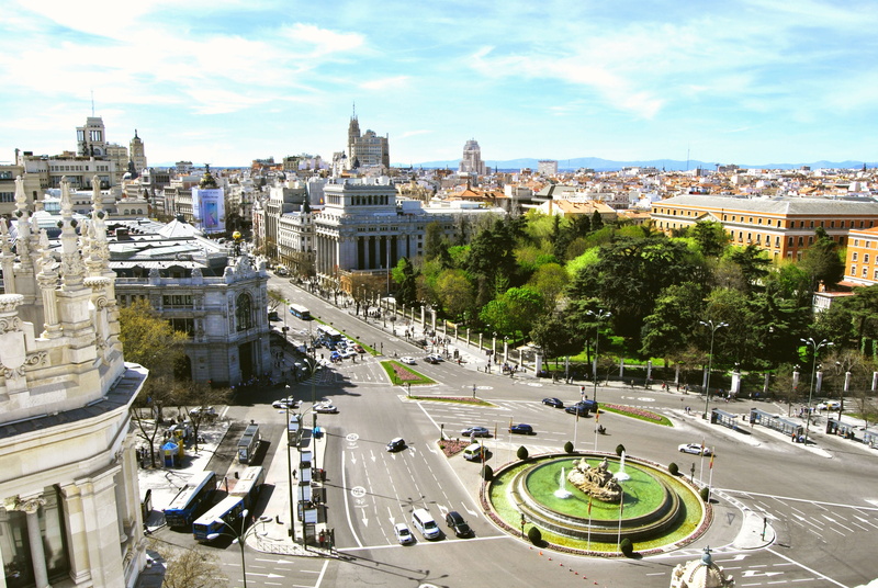 tree, great way, bank of spain, sources, mode of transportation, travel destinations, outdoors, aerial, city, day, no people, Cibeles, palace, architecture
