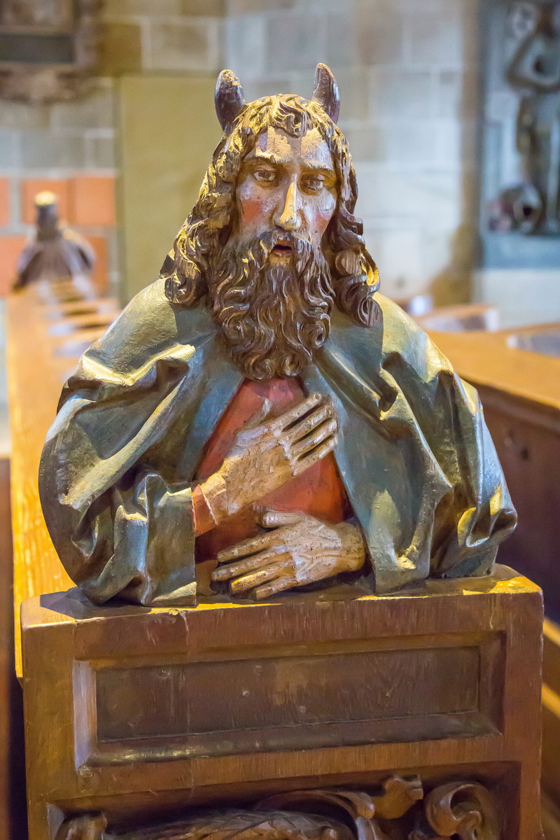 sculpture, creativity, craft, male likeness, choir stalls, history, st georg, statue, art and craft, the past, architecture, belief, no people, close-up